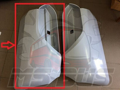 MAN LION’S COACH 2018 LEFT REAR CORNER