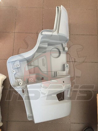 MB TOURISMO NEW LEFT FRONT CORNER