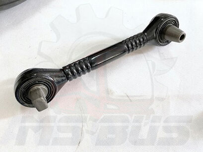 MAN LION’S COACH FRONT TORQUE ROD